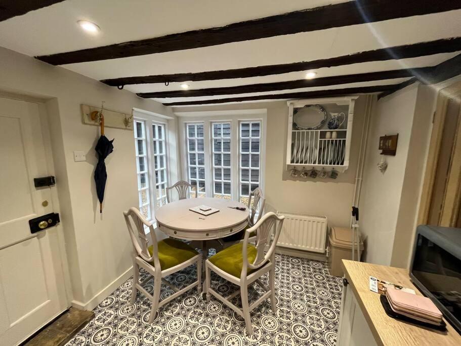 Historic Cambridgeshire Cottage Godmanchester Ngoại thất bức ảnh