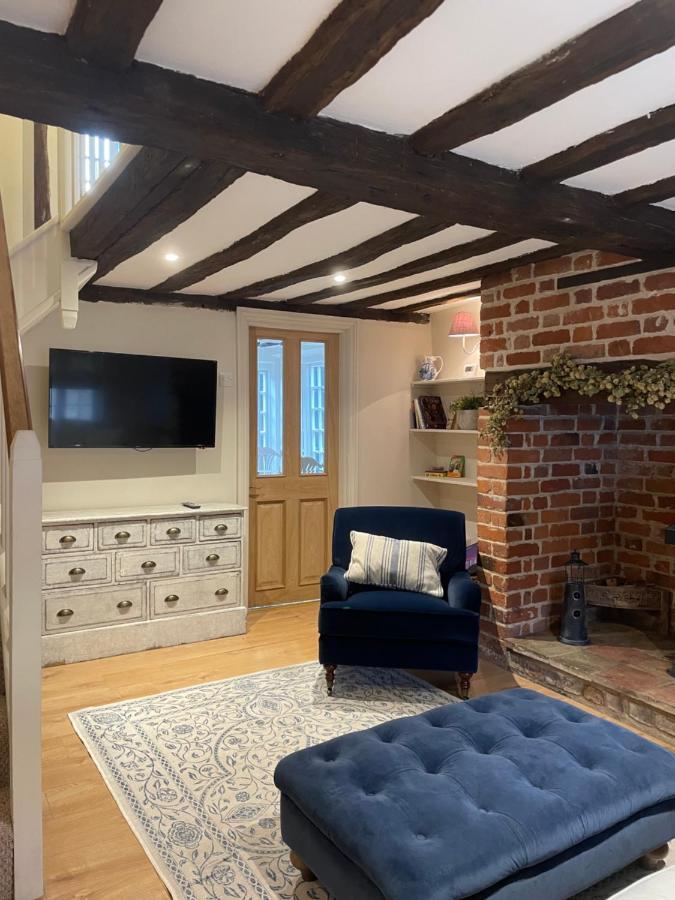 Historic Cambridgeshire Cottage Godmanchester Ngoại thất bức ảnh